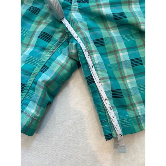 The North Face Board Shorts Women's Size 6 Teal & Green Plaid - Picture 15 of 16